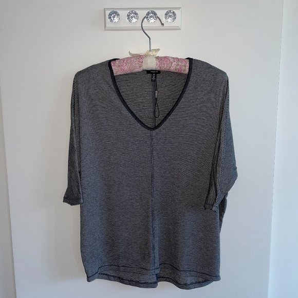 NWOT Tahari Dolman Shirt - Picture 1 of 4